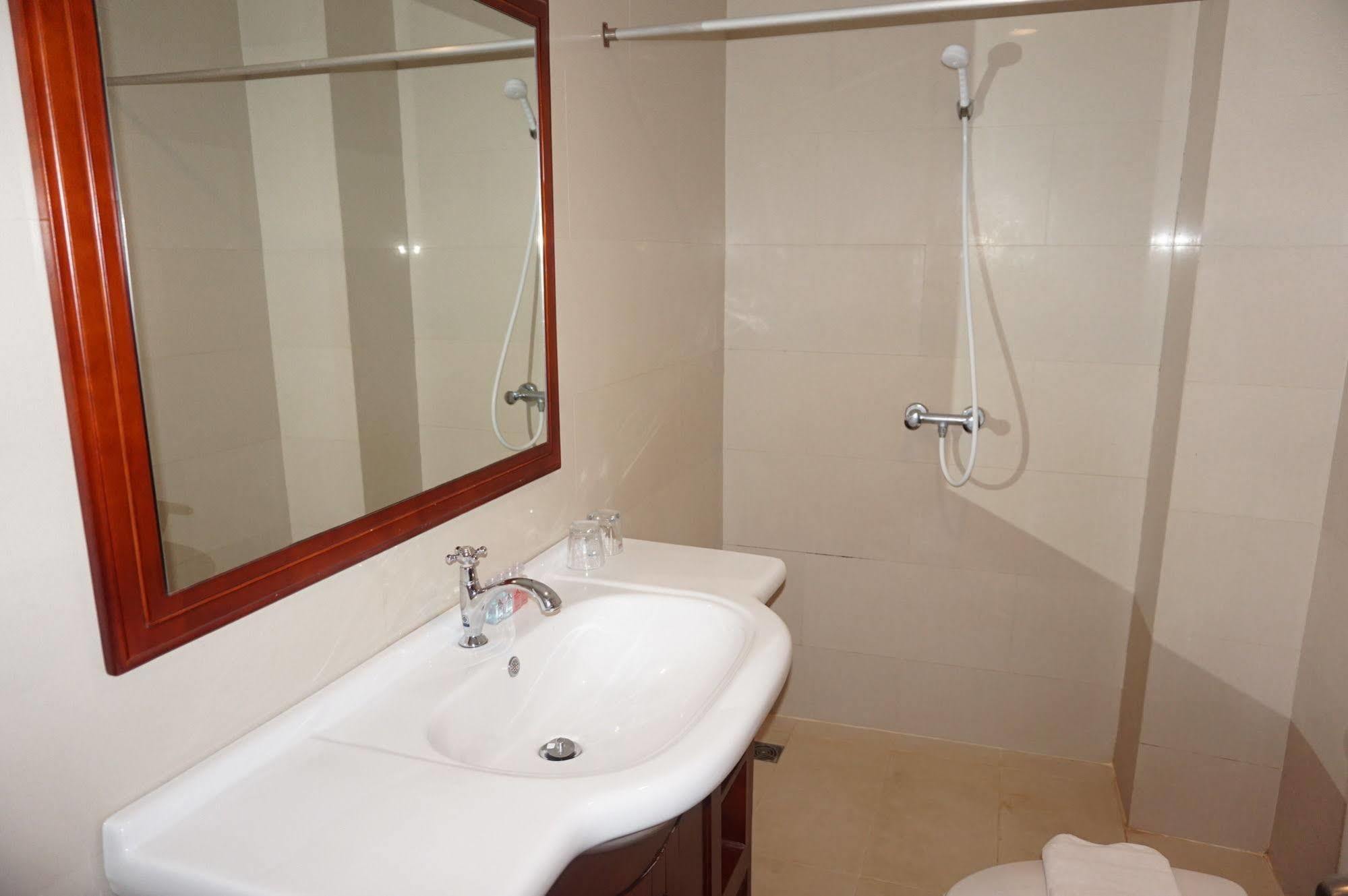 Pakse Mekong Hotel Exterior photo